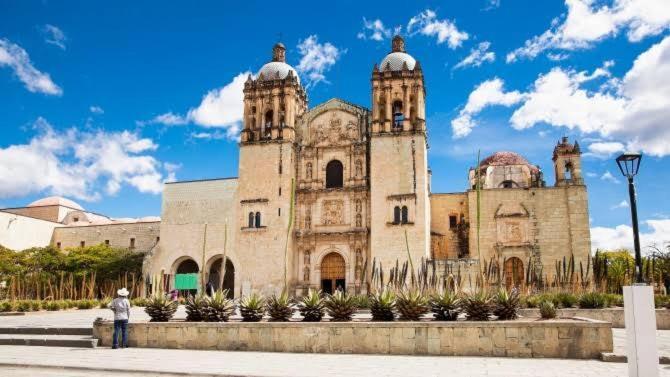 Отель Sagrado Corazon Oaxaca Экстерьер фото